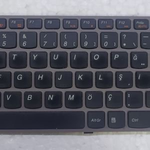 Lenovo İdeapad Y570 Klavye