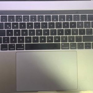 Macbook Pro A1707 Klavye Üst Kasa Touchpad Takım